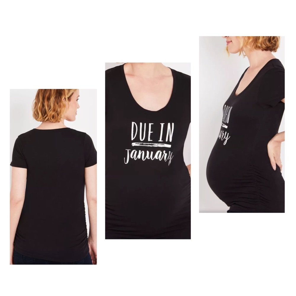 NWT! Due in January side ruched graphic tee
